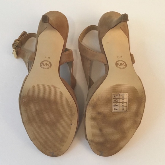 MICHAEL Michael Kors ‘Becky’ Suede Stiletto Dress Sandals - Picture 5 of 10